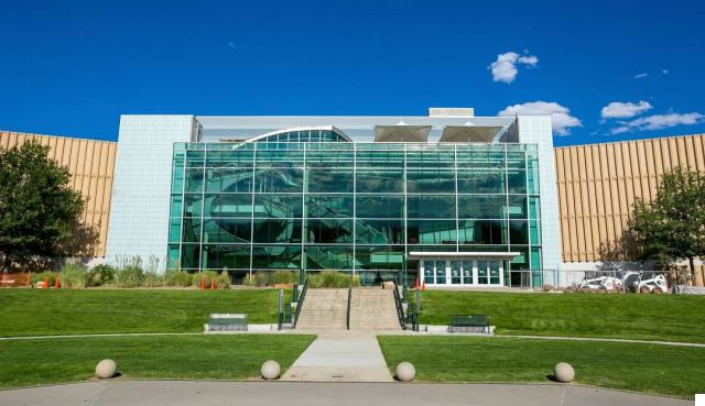 El Museo de Naturaleza y Ciencia de Denver: Explorando el Conocimiento